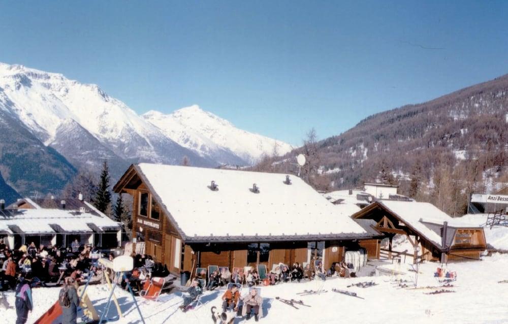 Restaurant Hotel Chalet Del Sole เซาเซดุลซ์ ภายนอก รูปภาพ