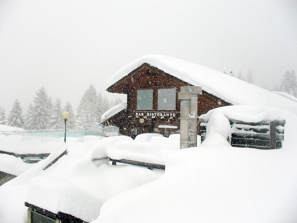 Restaurant Hotel Chalet Del Sole เซาเซดุลซ์ ภายนอก รูปภาพ