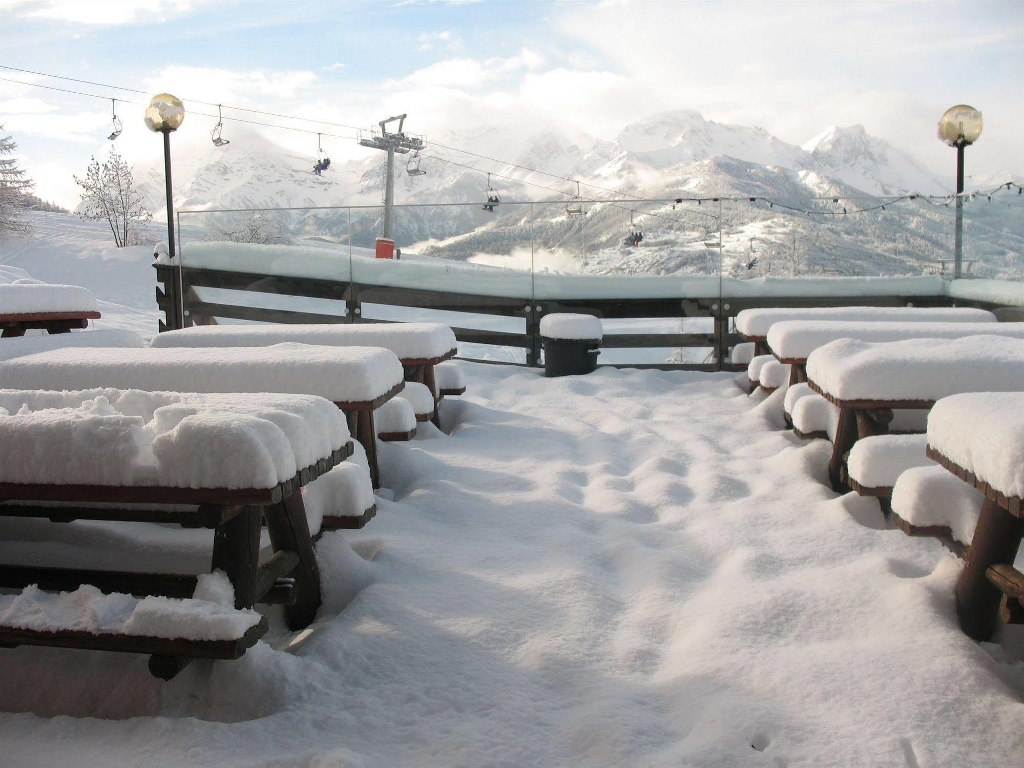 Restaurant Hotel Chalet Del Sole เซาเซดุลซ์ ภายนอก รูปภาพ