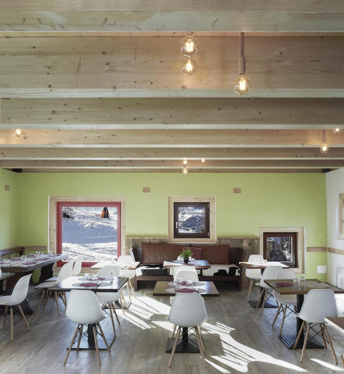 Restaurant Hotel Chalet Del Sole เซาเซดุลซ์ ภายนอก รูปภาพ